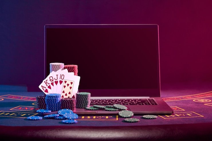 Illustrasi teknologi keamanan digital yang diterapkan pada platform hiburan sgcwin88 untuk perlindungan pengguna